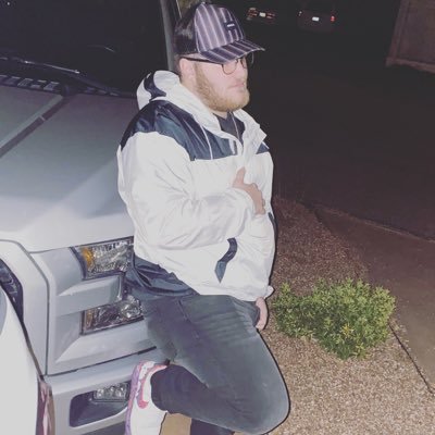 CobCob2000's profile picture. 