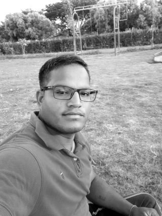 GirdhariMewada4's profile picture. सतयुग में सतसुकृत नाम से, त्रेतायुग में मुनिन्द्र नाम से, द्वापर युग में करूणामय नाम से तथा कलयुग में वास्तविक कविर्देव (कबीर प्रभु) नाम से प्रकट हुए हैं।