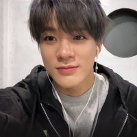 Jeno (@ieejxno) 's Twitter Profile