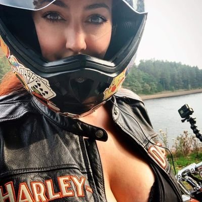 #Motovlogger's from the UK sharing their Harley-Davidson  experiences whilst exploring Europe. Join us https://t.co/ejJUTL9BA8…
