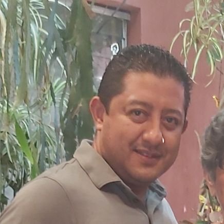 wallyschavez's profile picture. 