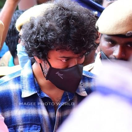 sunami66336116's profile picture. மனிதனை மனிதனாக மதிக்க வேண்டும்