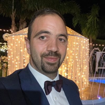 Samuele98750556's profile picture. Socio Ordinario di @_Milanisti1899_ , sostenitore di #Replay, format di @Nonevoluto e @MilanNewsit