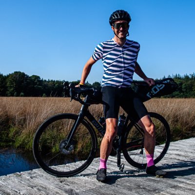 Kiki en Jinte ❤️| Supportersvereniging Roda JC 1961 | Kirchröadsjer | Pearl Jam | Vrung va d'r Joep | @gvandorst | BMC Roadmachine | BMC URS | AURUM ESSENTIA