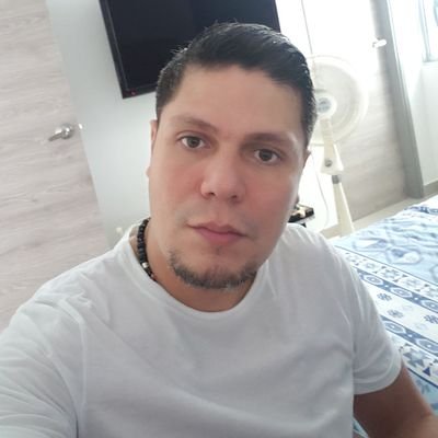 ronaldcmrg4's profile picture. 