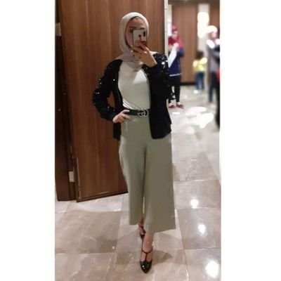 ‏مش عارفة والله ، عجقة
