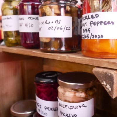 Neighbourhood restaurant traiteur and meat shop home made daily empanadas, meals, sourdough bread visit https://t.co/D5ejwnaxuC or call 0207 359 5361