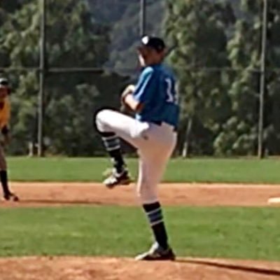 Crescenta Valley HS 2023, RHP, 6’1” 185lbs https://t.co/M43VLE1ElX