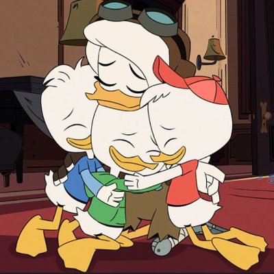 Love rip-roaring adventures? Family mysteries? Charismatic heroes? Hugs? LOTS of hugs? Then Disney’s DuckTales is the show for you! Watch it now!! ❤️💙💚