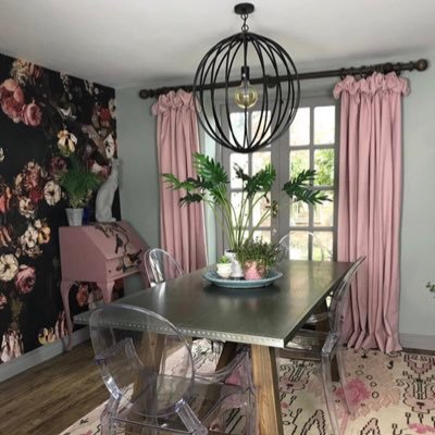 Beautifully bespoke curtains, blinds and soft furnishings.