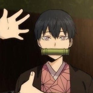 XuaniieLow's profile picture. the world is mad you'll never die