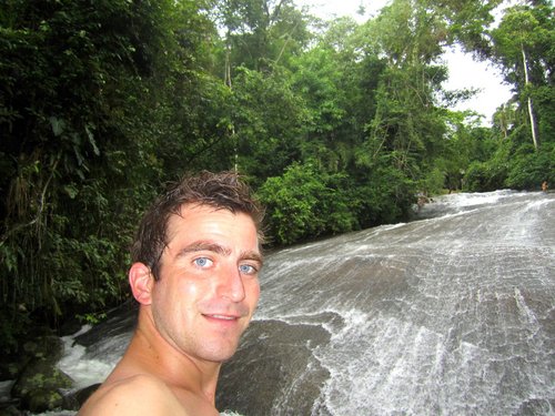 Robwoestenborgh's profile picture. Digital marketing - Mountains - Football