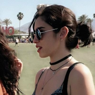 4carolana's profile picture. análises/fatos, fontes: stalke e vozes da minha cabeça.

fan account