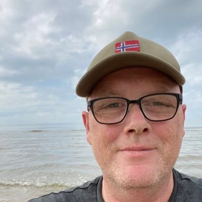 henk34640291's profile picture. World traveler