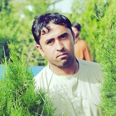 مهمه نده چې څومره ځنډېږي،
خو مثبت فکر، مثبت ګام او مثبت کار،
تل ښې پایلې لري ..