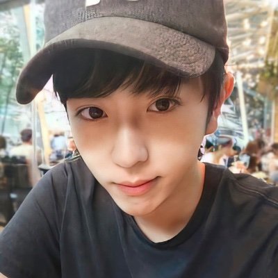 7Af4bOMEcJk2Bdb's profile picture. 