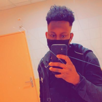 devcode18's profile picture. Thug life 🔫