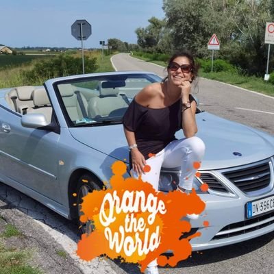 CristinaCoppi's profile picture. Sono nata esattamente 110 anni dopo l'abolizione della schiavitù in America. Forse per questo amo la libertà più di ogni altra cosa. Poi viene il mare