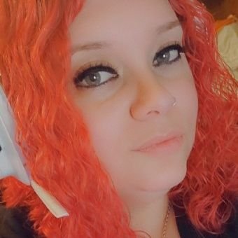 #Affiliate on Twitch! Gamer | Rocker | Crazy Cat Lady | A Foul Mouthed Lil' Lady | College Student |