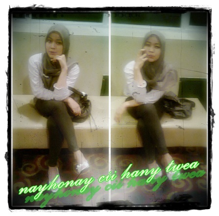 saiia adalah HANY PRAMITHA SARI,,
lahir di PURWAKARTA,,
pada tanggal 13 bulan OKTOBER tahun 1992,,