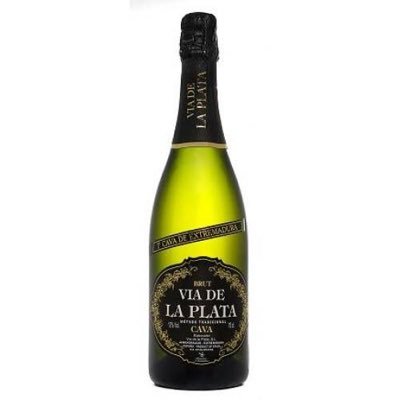 Primer #cava de #Extremadura. Elaboración de cavas artesanos siguiendo el método tradicional. #sparklingwine https://t.co/l803qFVjFY