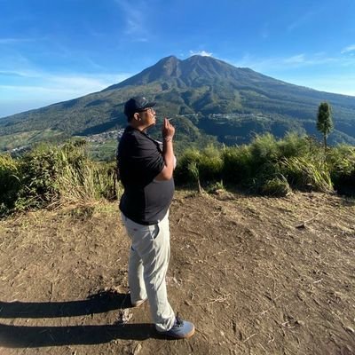 baysomi's profile picture. pokok e yakin