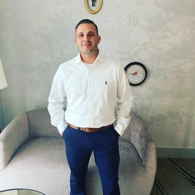 kyleworkman17's profile picture. it’s 5 o’clock somewhere? 🤷🏻‍♂️