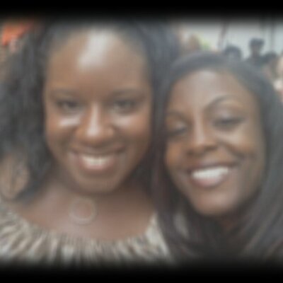 Profile Picture of June (@June_sells_Avon) on Twitter