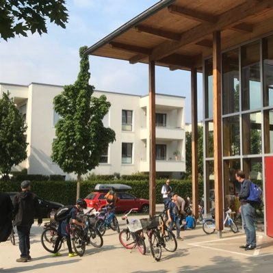 FJwhiskydrammer's profile picture. Urbanist- places are a passion. Whisky is a hobby.