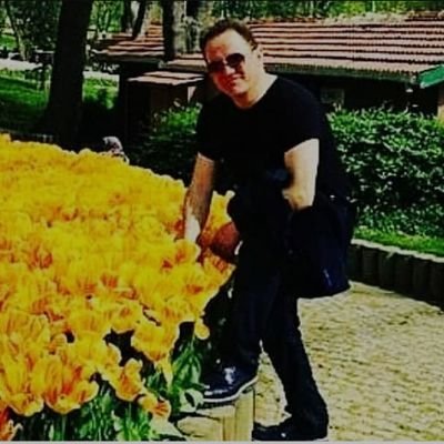 KorktukƧa tutsak, umut ettikƧe ƶzgürsündür...
