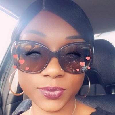 LanaLux85's profile picture. Out here jus taking everyday as it comes...💪🏽🙌🏽