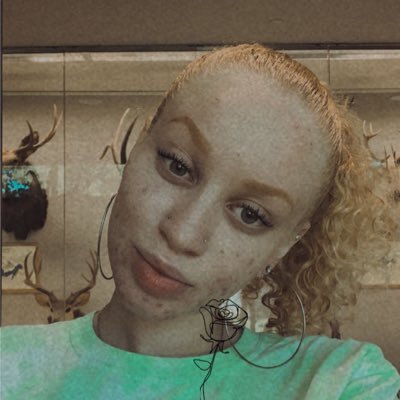 bbygirlSno's profile picture. MU’22 🐯 Me vs Me 🖤