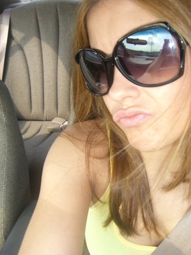 OxsamxO's profile picture. if you don't expect too much from me you might not be let down