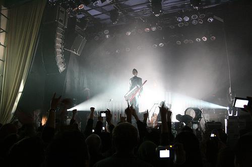 We! @MUTEMATH fanbase in Indonesia. Join & share all the infos about this super-talented band! We hope they back soon!

Contact : mutemath.indonesia@yahoo.com