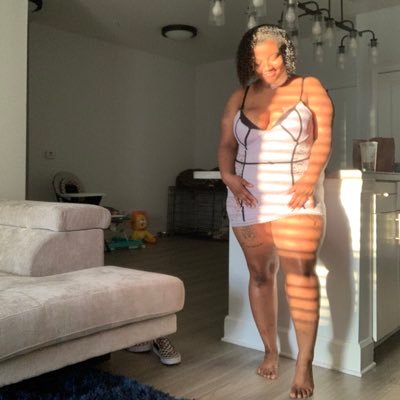 22 ☺️ Mom of ☝🏽handsome boy 💙 Dominican 🇩🇴 & Panamanian 📸 _katdani.xo 👻 ryte_gyalx3 👀WEEKLY GIVEAWAYS 👀 follow & turn on notifications 🥰