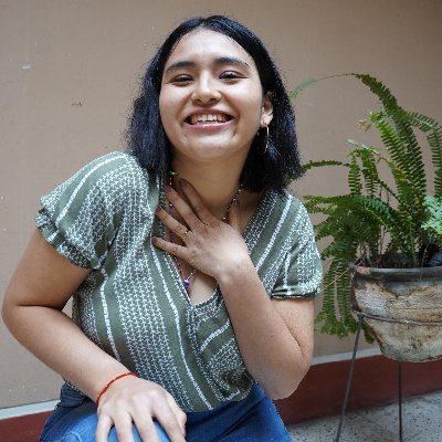 Chevening Scholar 2024/2025 🇵🇪 Comms for Sustainable Development at @cardiffuni 🌎👩🌾🌱. Indian cinema lover 🎬.