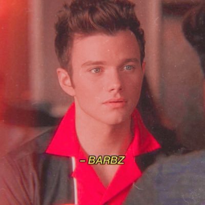 Kurt Hummel updates account.