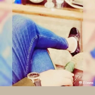 buRLV2OfFlHSTdR's profile picture. 