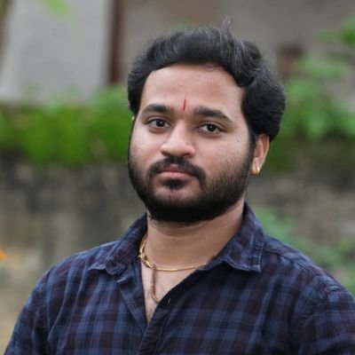 ಕನ್ನಡಿಗ
#ಓದುಗ,#ಹವ್ಯಾಸಿ ಬರಹಗಾರ,#ಪೆನ್ಸಿಲ್ ಆರ್ಟಿಸ್ಟ್