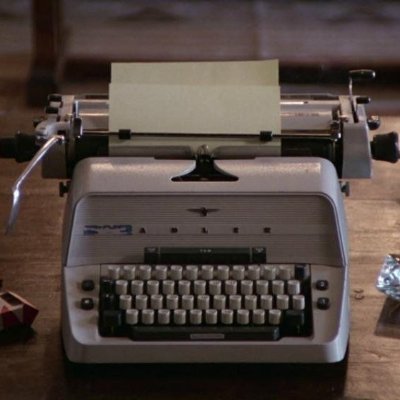 Escribir es reescribir.

Un espacio para escritores. 
Análisis, tutorías y talleres de guión. Sí, con tilde.

✉️ clubdeguionistas@gmail.com