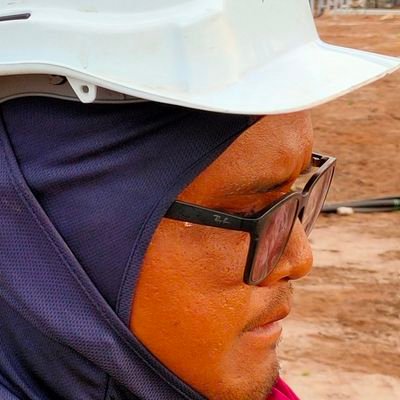 prazor1993's profile picture. 