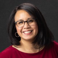 Cindy Lo (@cindywearsred) 's Twitter Profile