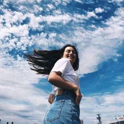 nataliacarbonob's profile picture. la vida es como un espejo, te sonrie si lo miras sonriendo..😊