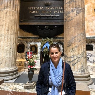 marthaeugeniao's profile picture. ES DIFÍCIL OLVIDARSE DE AQUELLO QUE A DIARIO SE RECUERDA