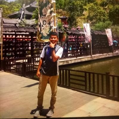 Zam43455361's profile picture. mudah senyum