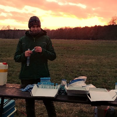 Ecohydrologist with passion for water quality 💧, hyporheic zones 🔄, urban rivers 🏙️ and human impact on our waters 🏞️.