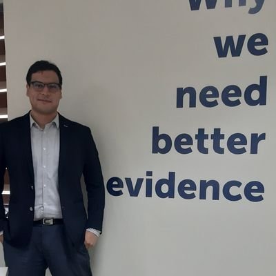 R5, Vita brevis, ars longa, occasio praeceps, experimentum periculosum, iudicium difficile. Neumólogo e Intensivista
