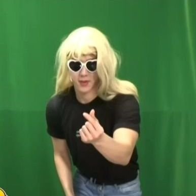 imadior_'s profile picture. random! pokoknya random dah .. MonstaX-Wonho-Cravity