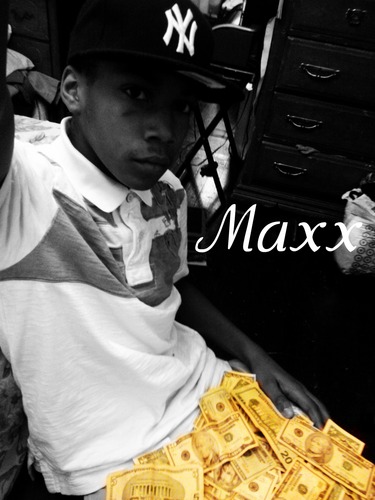 MAXXGHEE's profile picture. -MAXX'|16 yrs|Find me DwnTwn|Big Smoker|Real Wattz 103rd|DTB|Free all dem DwnTwnBoy$|Snatch your Father/Uncle Bitch . Fuck where you from ; im from dha #Wicc .