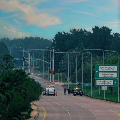 qiww53's profile picture. NOTHING